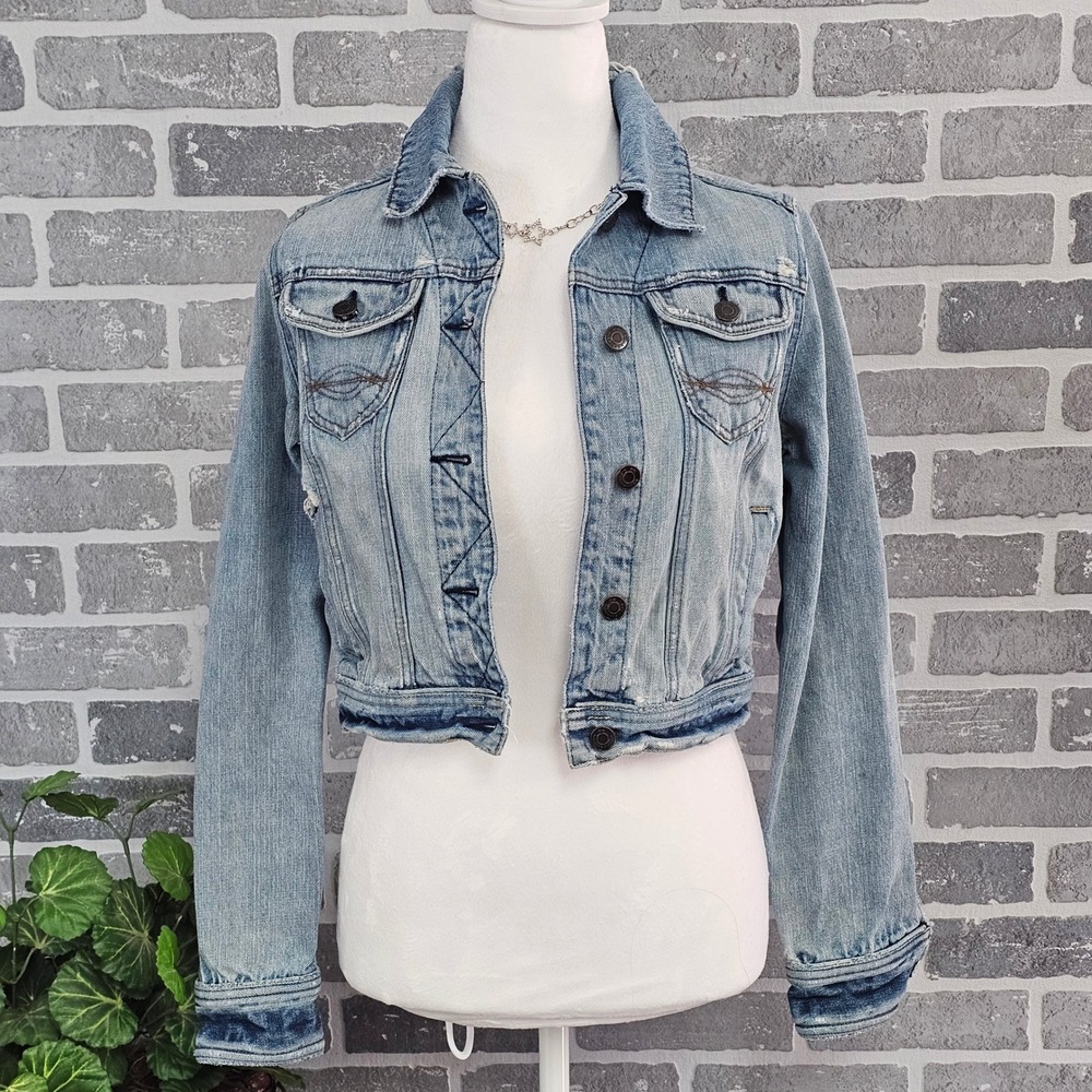 Vintage No Boundaries Denim Jacket Juniors Small Cropped Distressed Festival Y2K